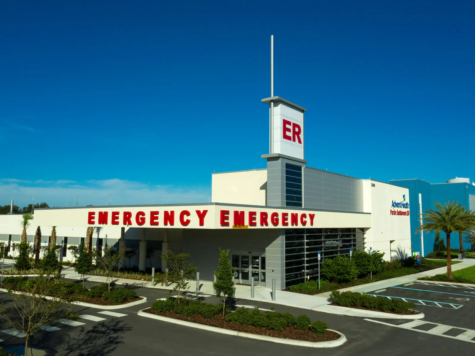 AdventHealth Partin Settlement ER Exterior Photo